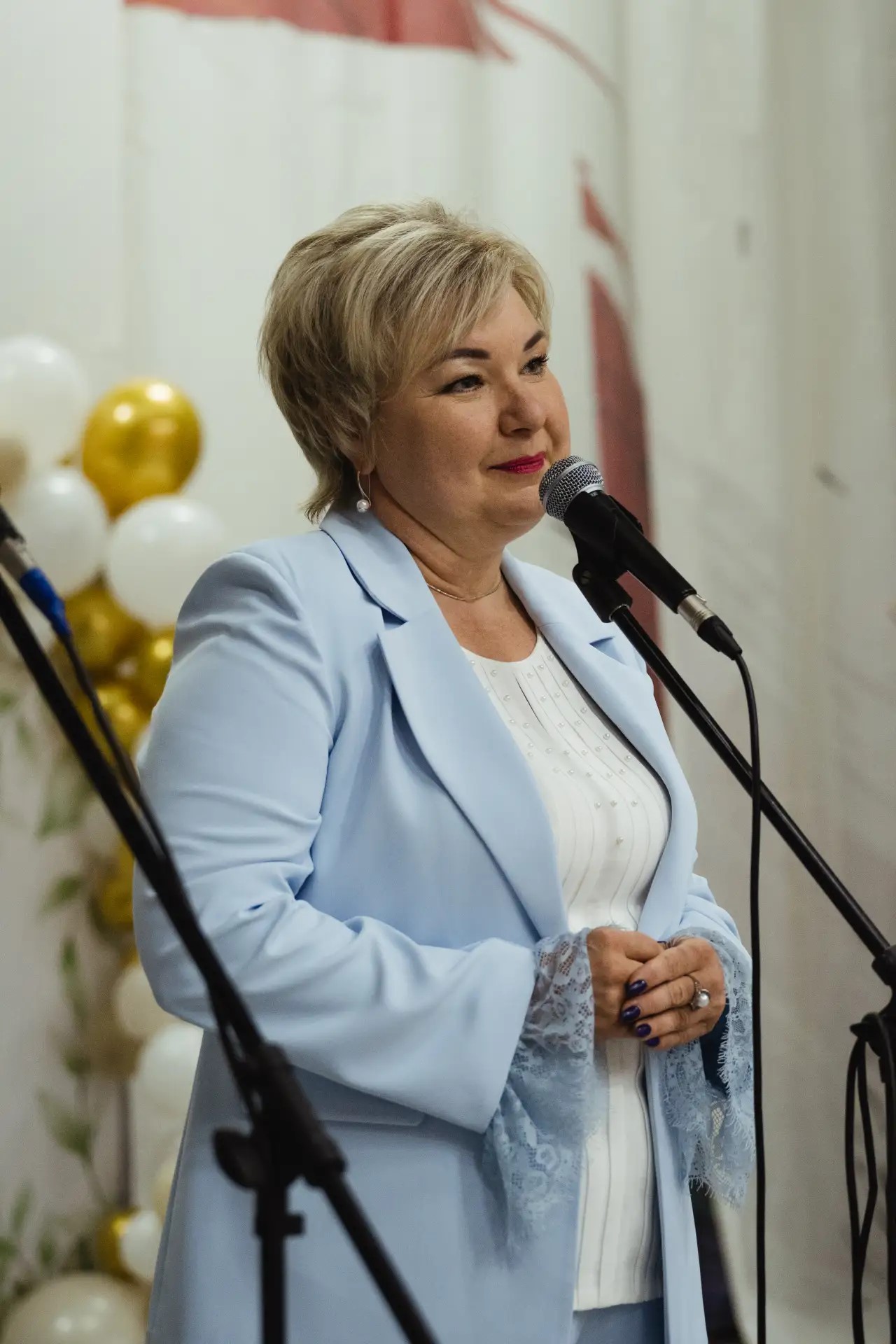 С днём диплома, выпускники